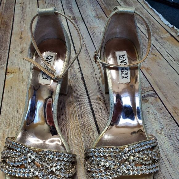 Badgley Mischka Tessa Crystal Embellished Sandal - Picture 7 of 14